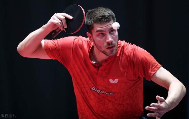 鲍尔默凭借 鲍尔默凭借